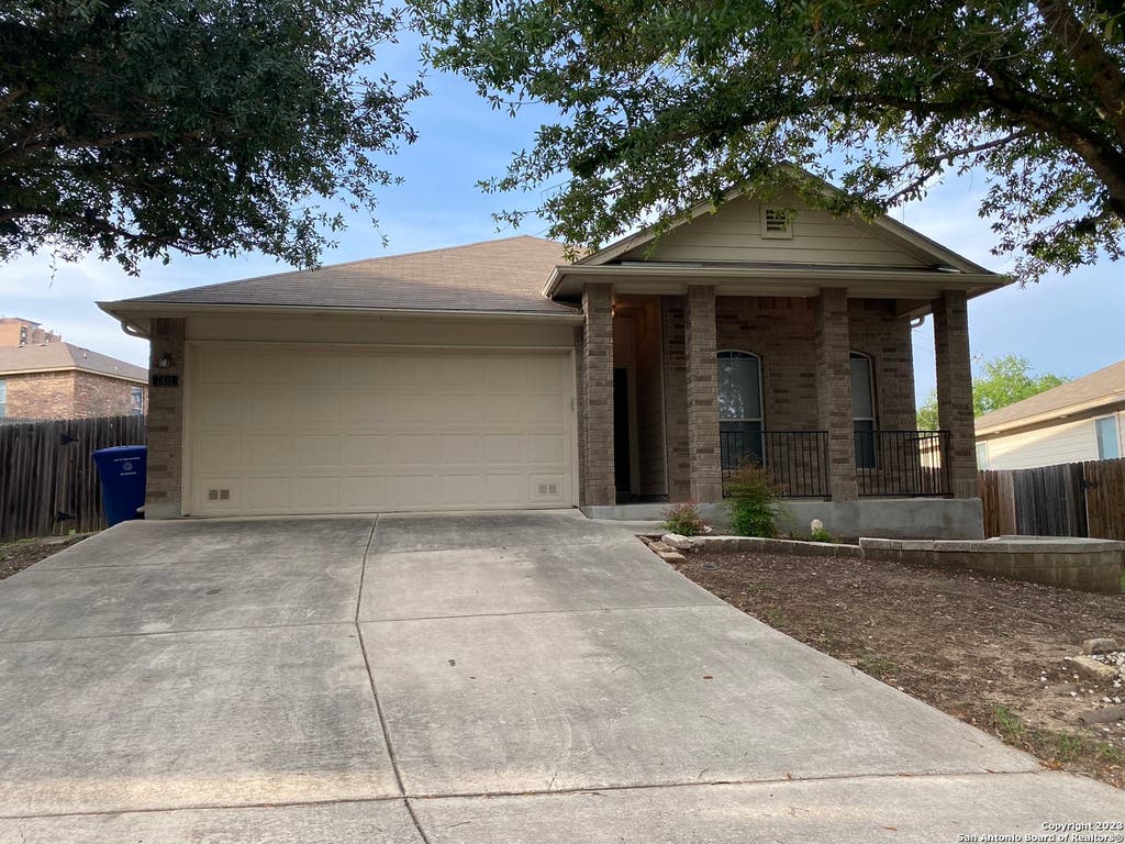 Photo of 7811 FORT ALLEN, San Antonio, TX 78227 (MLS # 1973253)