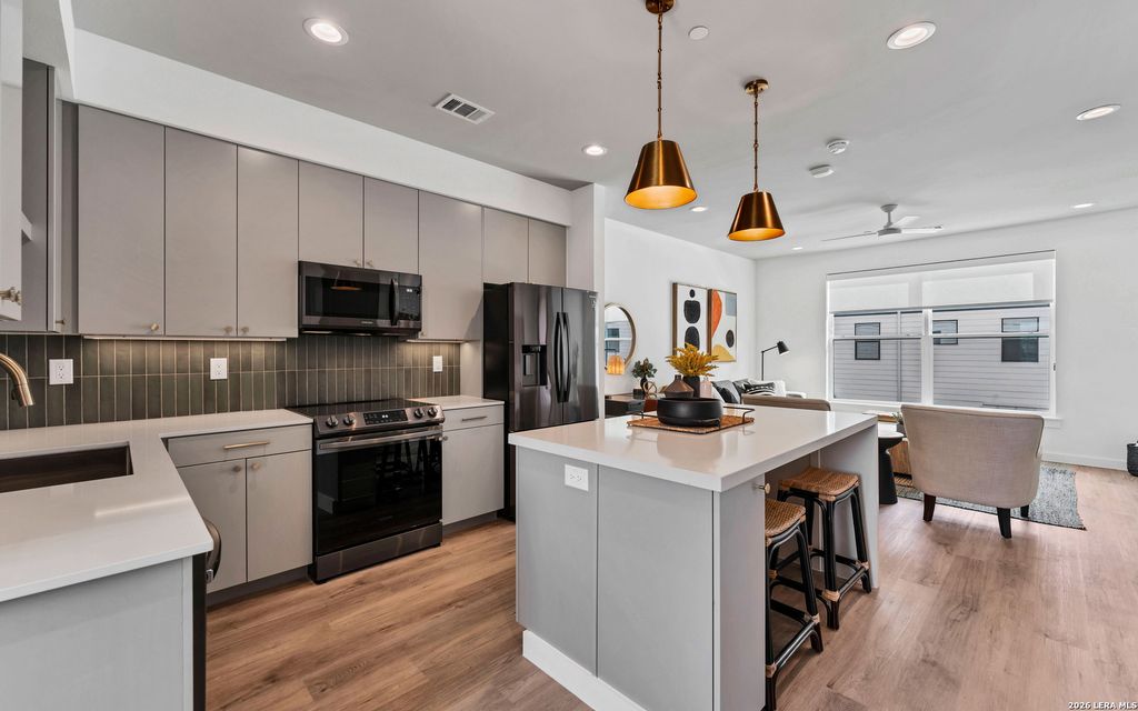 Photo of 1208 N Academy UNIT 3205, New Braunfels, TX 78130 (MLS # 1967404)