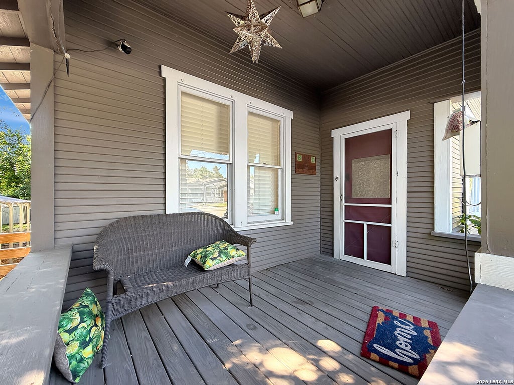 Photo of 608 E MISTLETOE AVE, San Antonio, TX 78212 (MLS # 2022664)