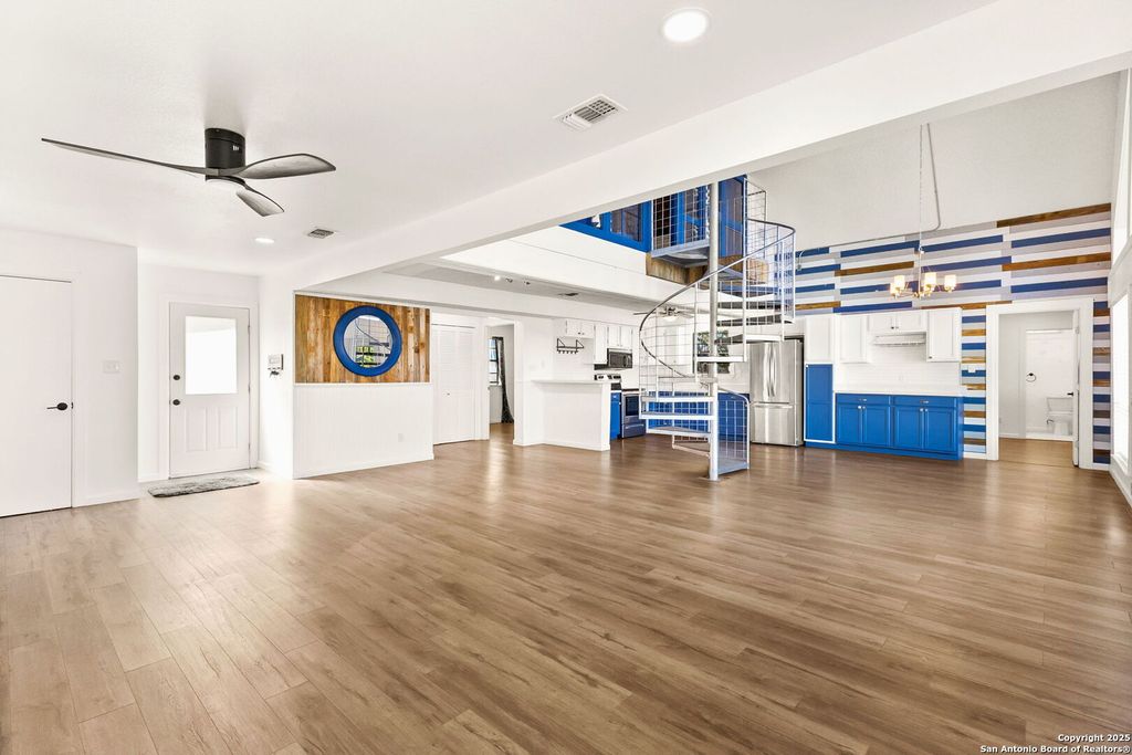 Photo of 4343 Morningside, Canyon Lake, TX 78133 (MLS # 1916532)