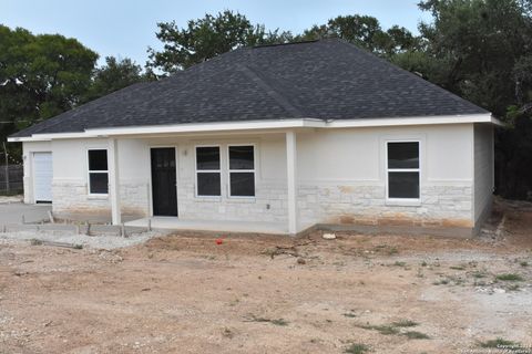 A home in Canyon Lake