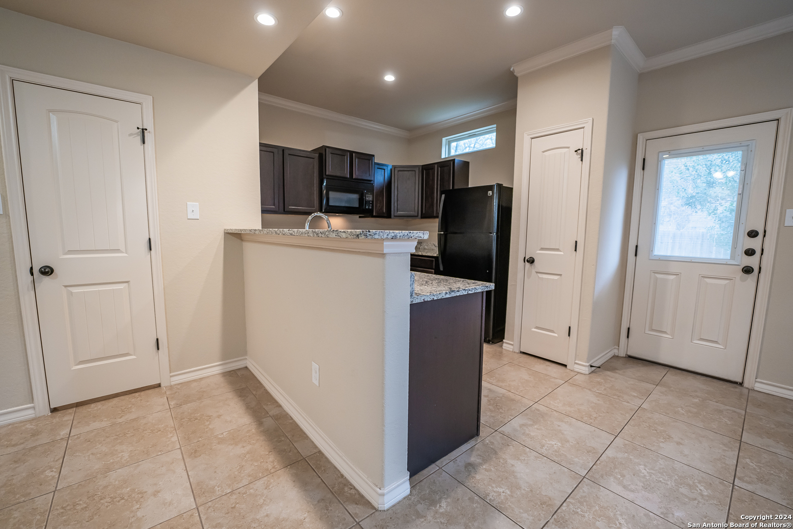 6635 Mia Way