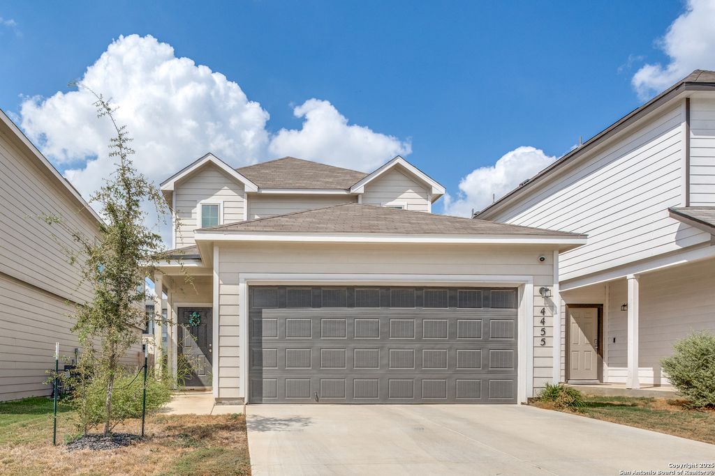 Photo of 4455 Tourmaline, San Antonio, TX 78245 (MLS # 1914244)