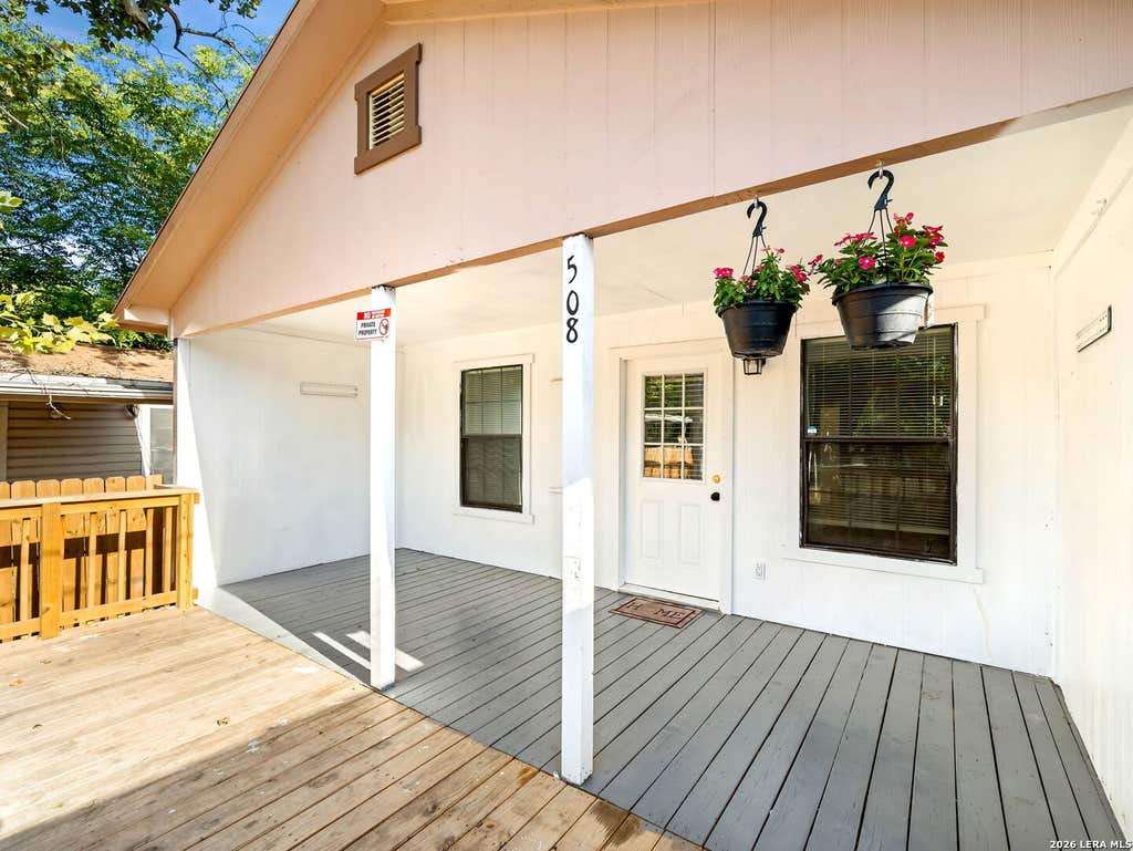 Photo of 508 RANDALL AVE, San Antonio, TX 78237 (MLS # 2007737)