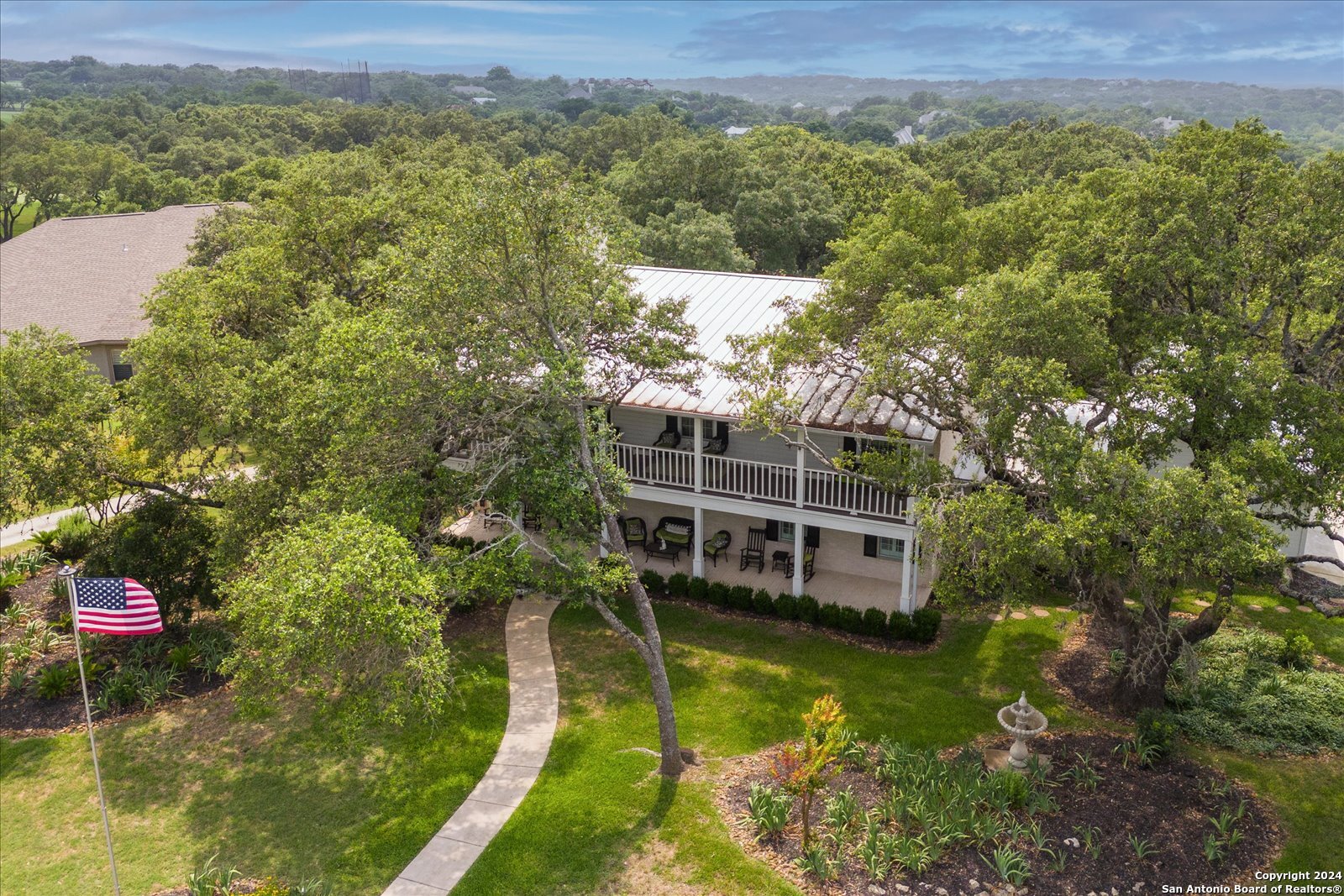 29715 Windchime Hill