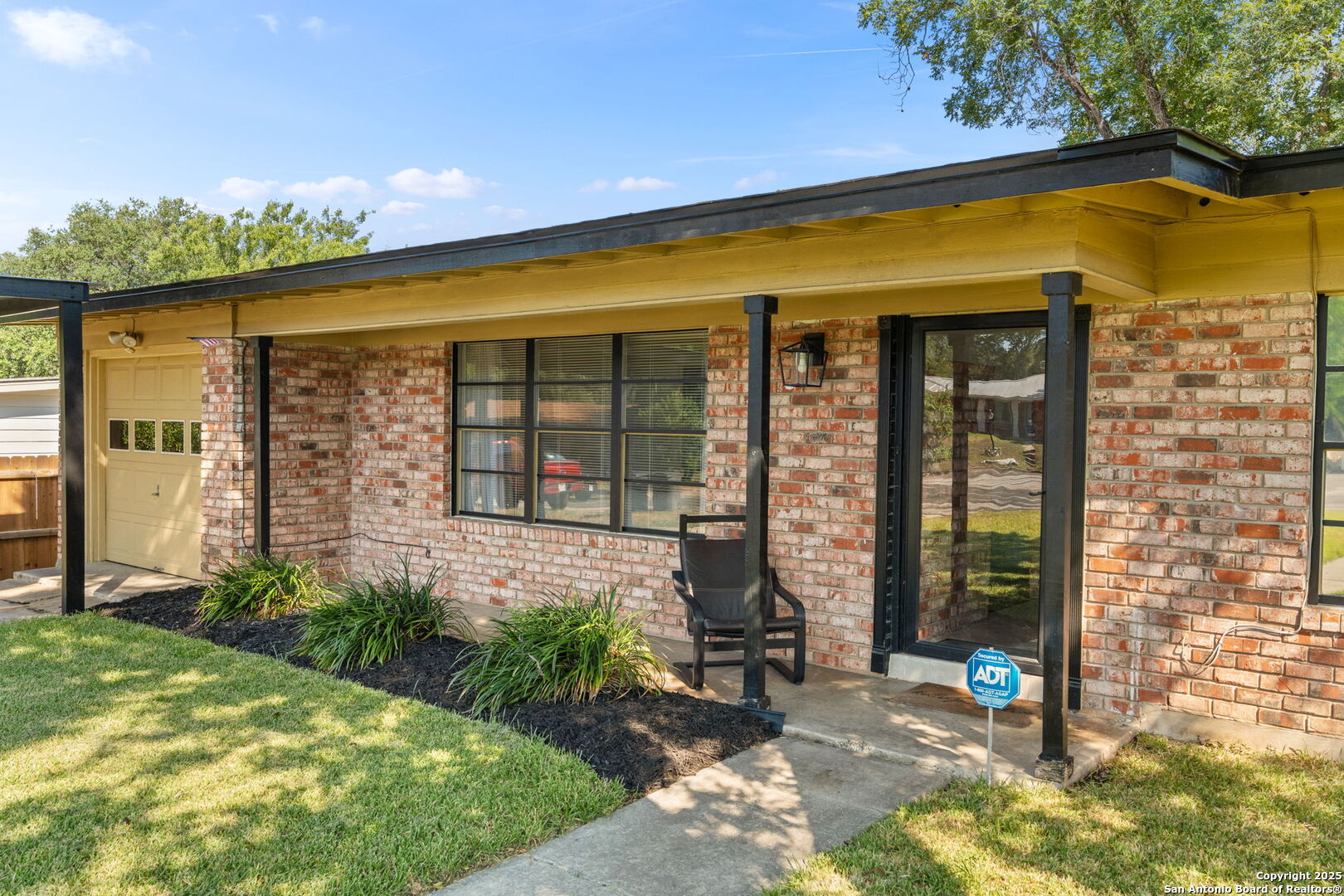 5315 Arrowhead Dr