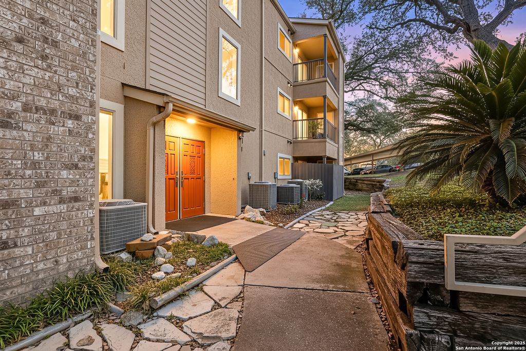 Photo of 4111 Medical A102 #A102, San Antonio, TX 78229 (MLS # 1927274)