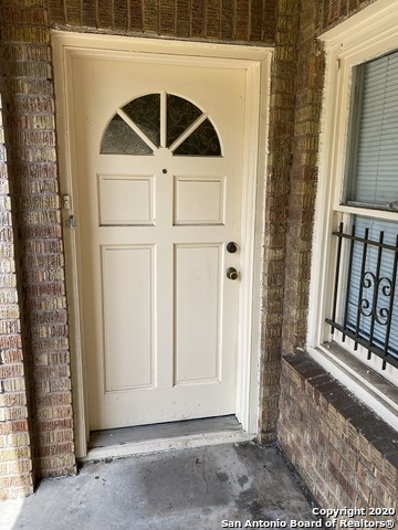 247 E Lullwood Ave FRONT