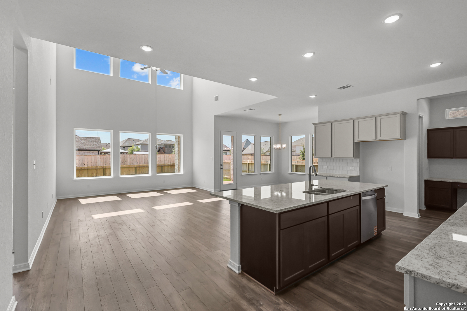 9602 Pioneer Junction