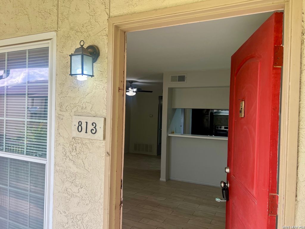Photo of 8702 Village Dr 813 #813, San Antonio, TX 78217 (MLS # 1992026)