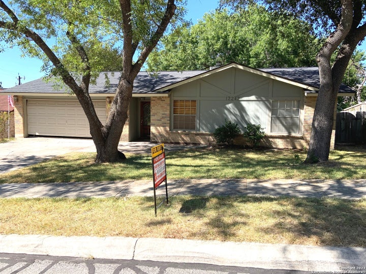 Photo 1 of 23 — 12242 Brownstone St, Live Oak, TX 78233