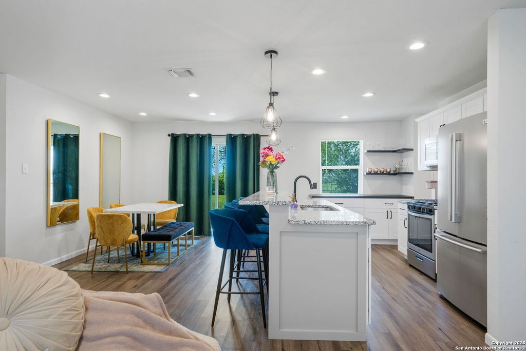 Photo of 3634 Du Barry, San Antonio, TX 78219 (MLS # 1915476)