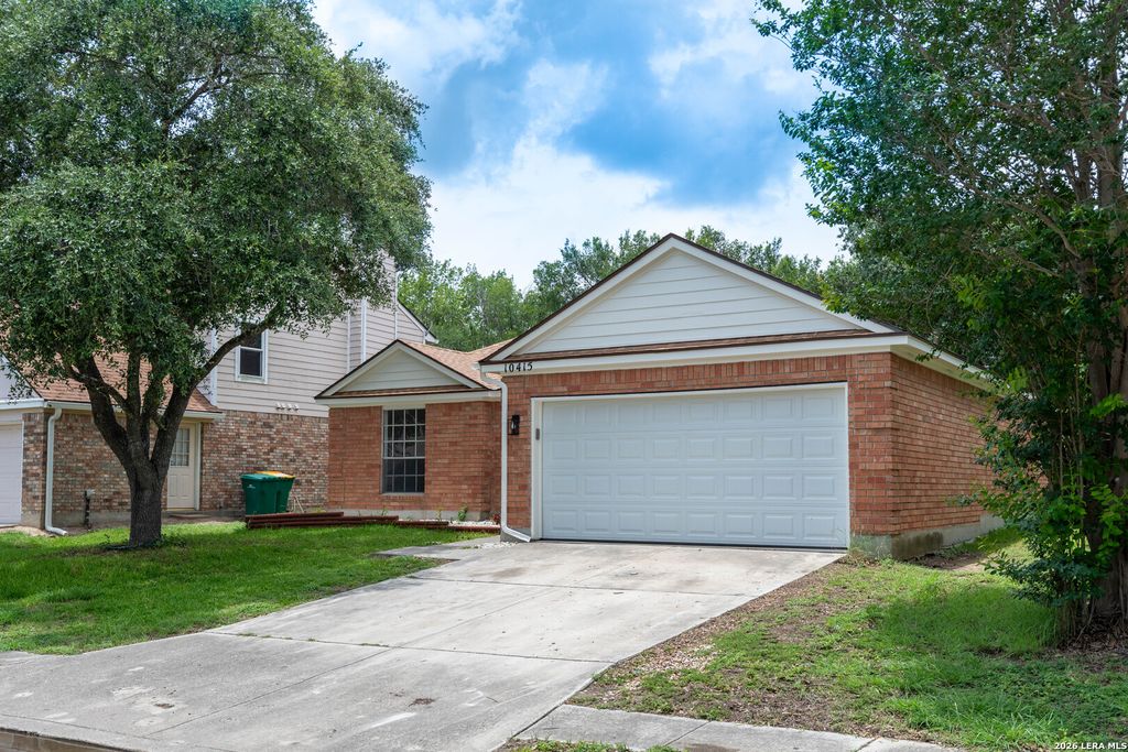 Photo of 10415 Mustang Rdg, Converse, TX 78109 (MLS # 1973285)