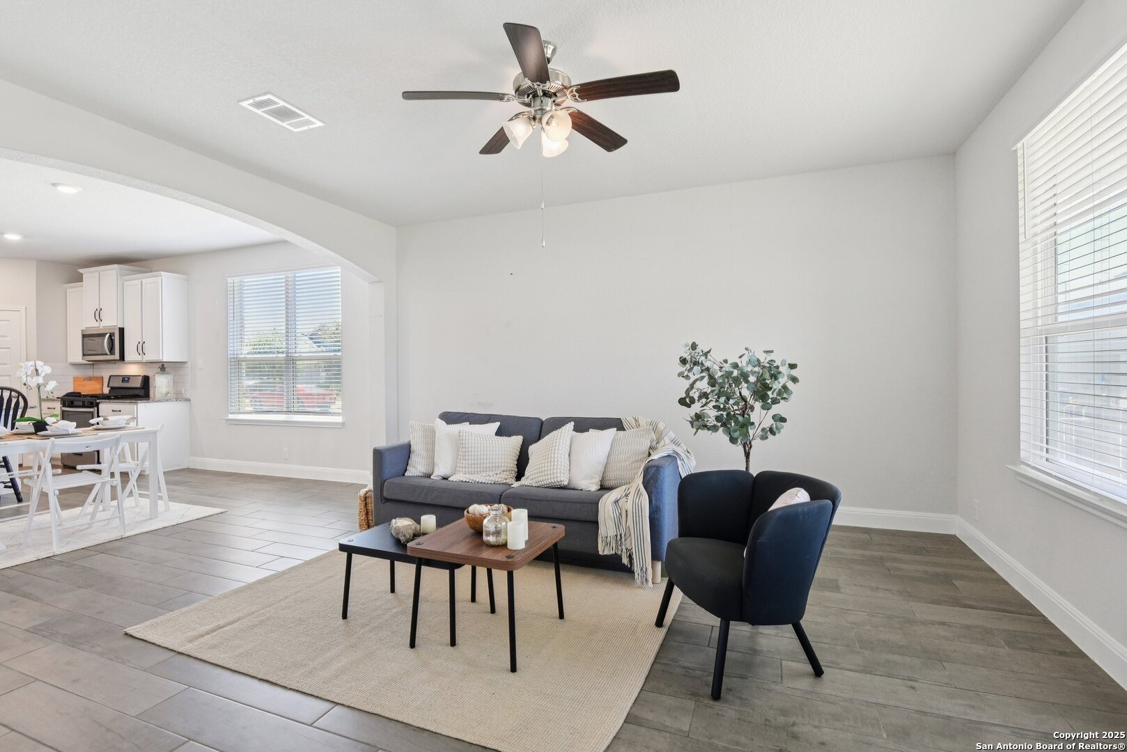 125 Sailors Way