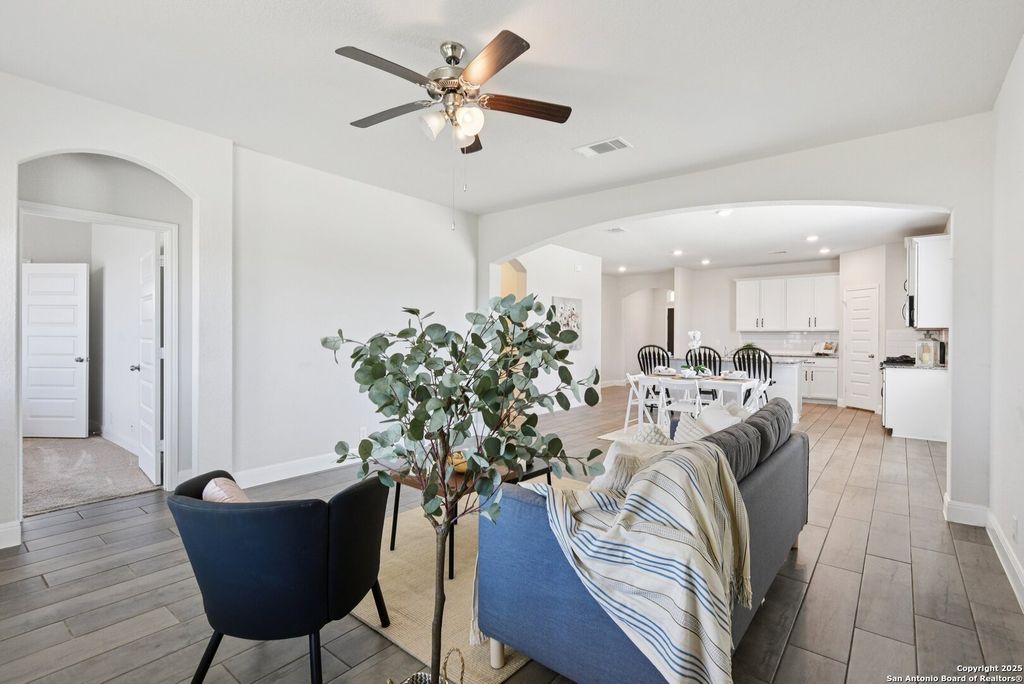 Photo of 125 Sailors Way, Cibolo, TX 78108 (MLS # 1894521)