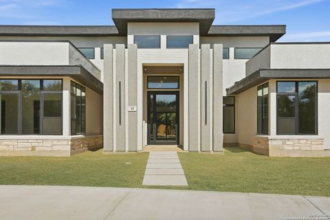 Photo of 15 Wellesley, Shavano Park, TX 78231 (MLS # 1885915)