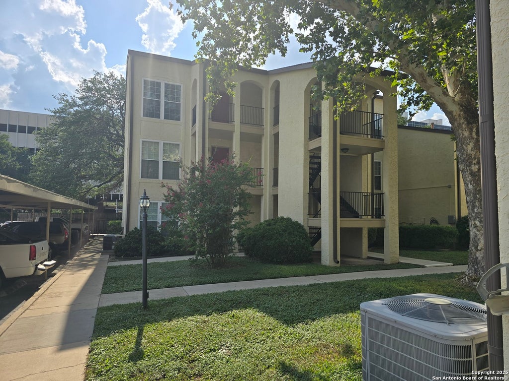 Photo of 8702 Village Dr 143 #143, San Antonio, TX 78217 (MLS # 1883670)