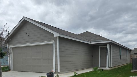 Photo of 7637 Aston Peak, San Antonio, TX 78253 (MLS # 1957319)