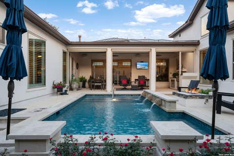 Property photo of 7114 Bluff Run, San Antonio, TX 78257