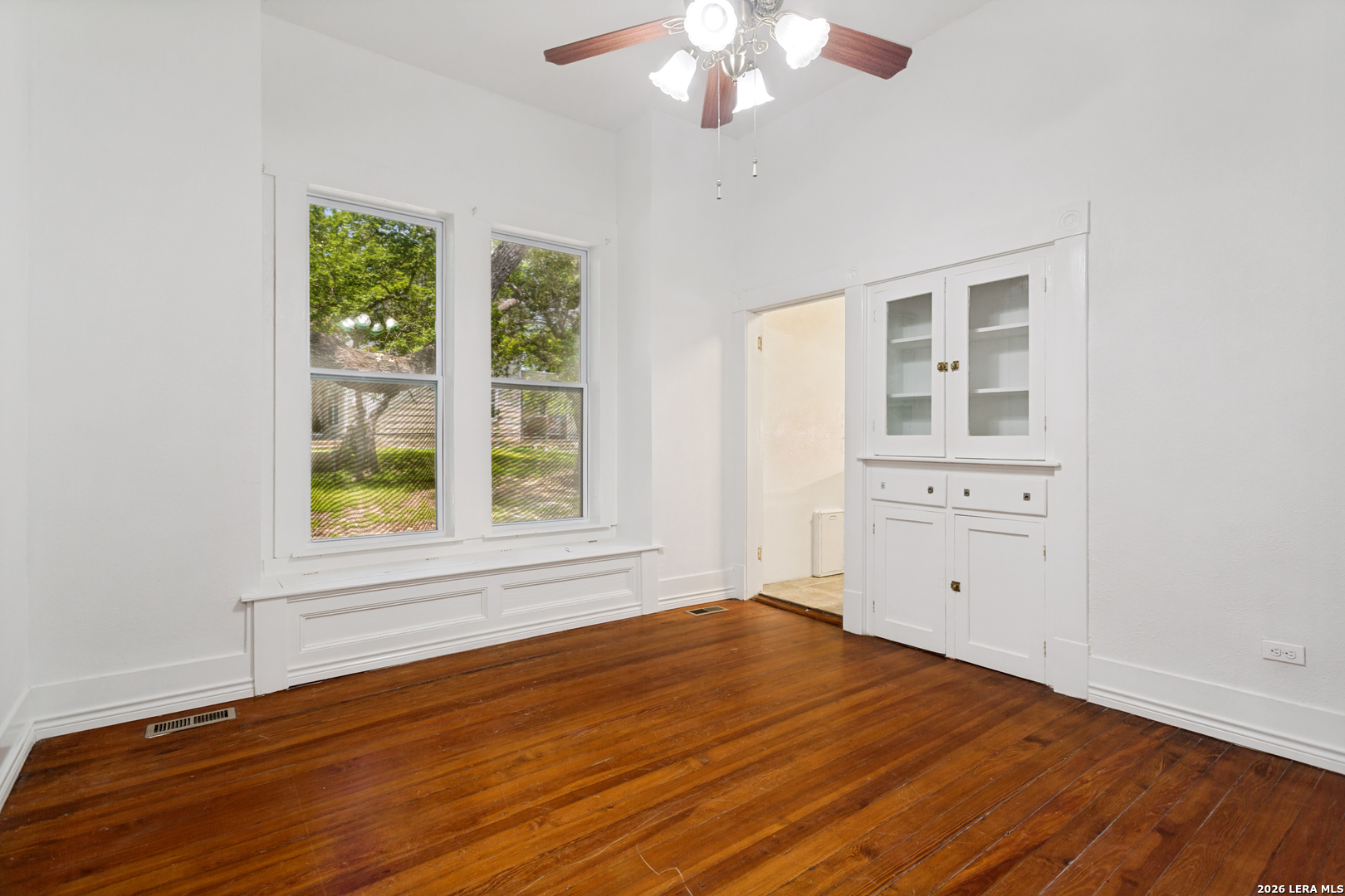 1207 Langdon