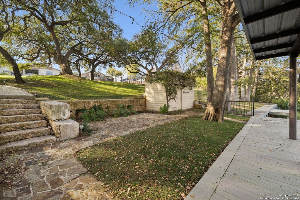 Photo of 110 Wampum Way, Seguin, TX 78155 (MLS # 1924522)