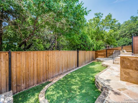 A home in Helotes