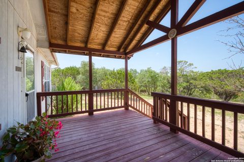 A home in Bandera