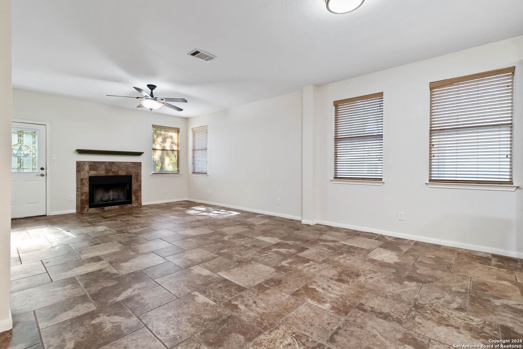 Photo of 211 Blair Pl, New Braunfels, TX 78130 (MLS # 1927240)