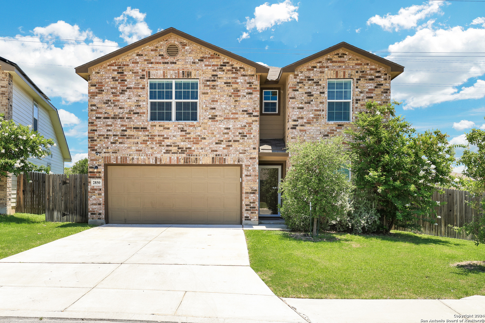 Photo 1 of 31 — 2850 LINDENWOOD RUN, San Antonio, TX 78245
