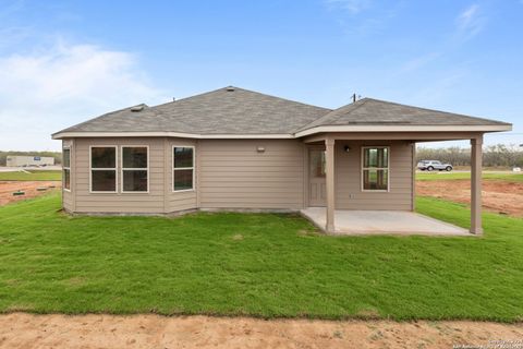 A home in Floresville