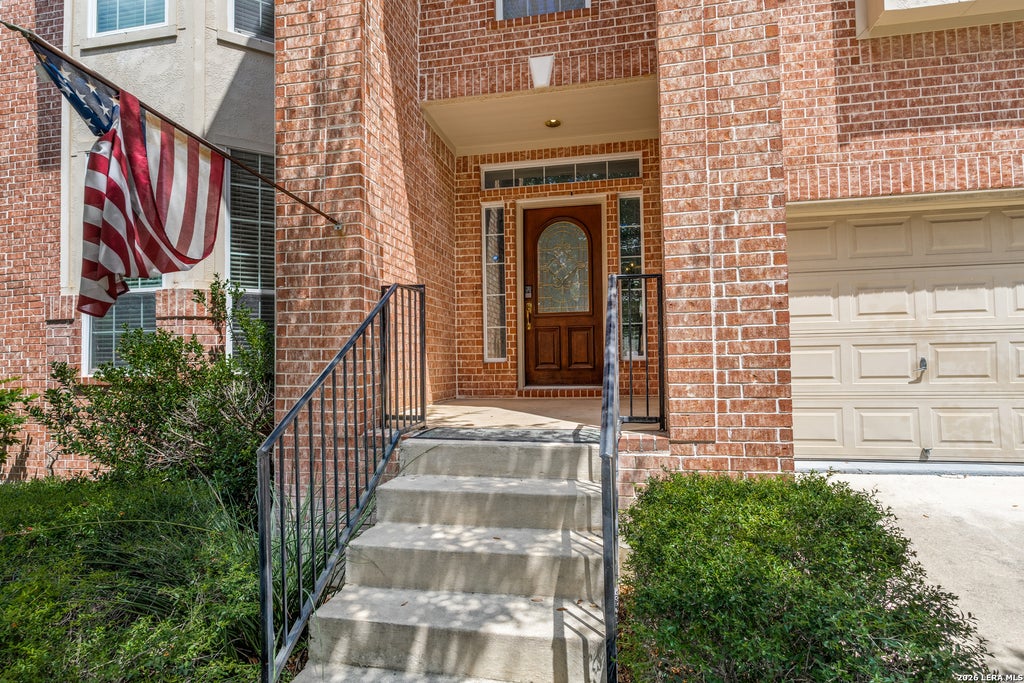 Photo of 23710 LEGEND CRST, San Antonio, TX 78260 (MLS # 1991696)