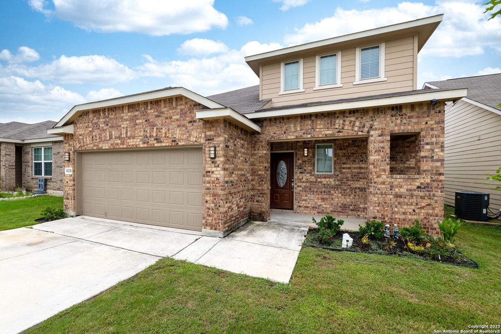 Photo of 10238 Midsummer Meadow, Converse, TX 78109 (MLS # 1915944)
