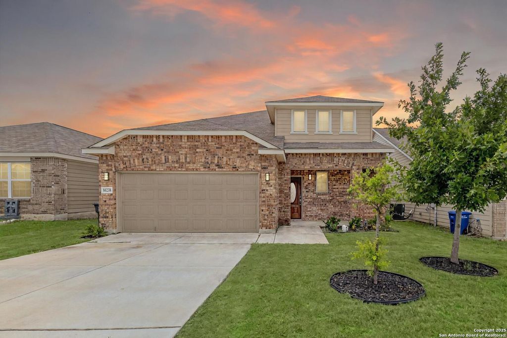 Photo of 10238 Midsummer Meadow, Converse, TX 78109 (MLS # 1915944)