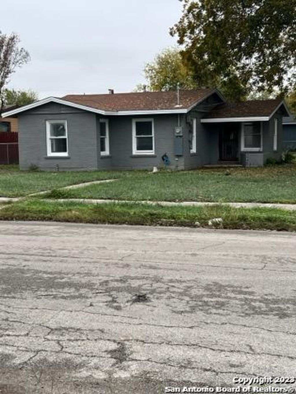 Photo of 127 PARCHMAN, San Antonio, TX 78214 (MLS # 1876604)