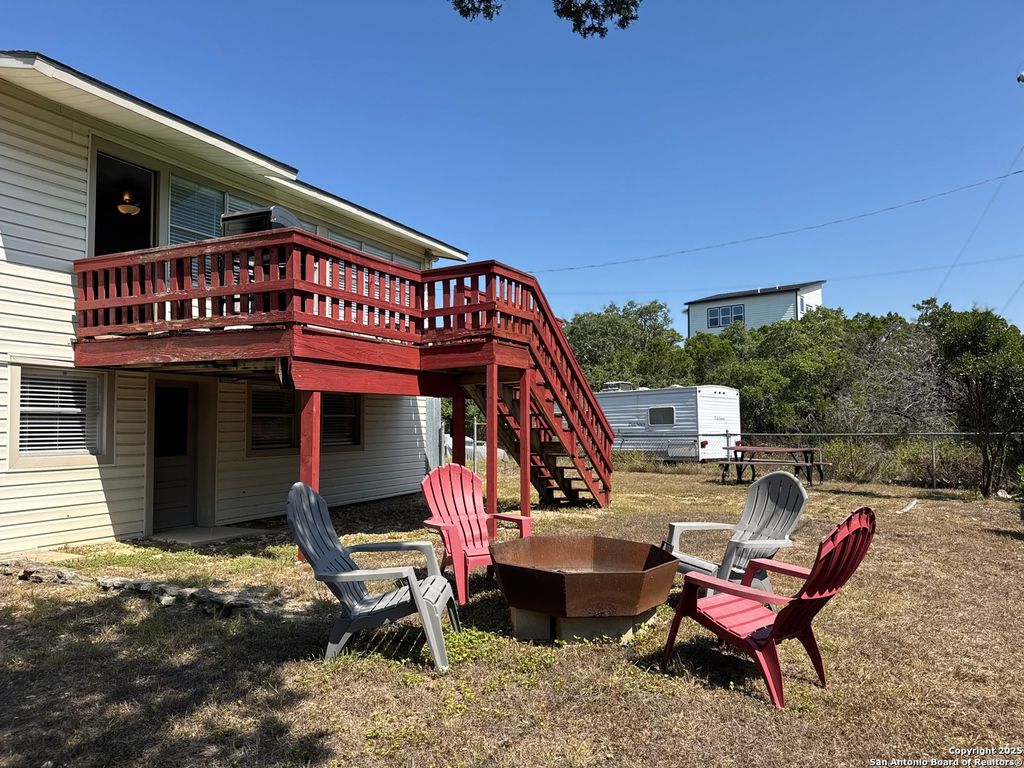 Photo of 3058 Westview, Canyon Lake, TX 78133 (MLS # 1908610)