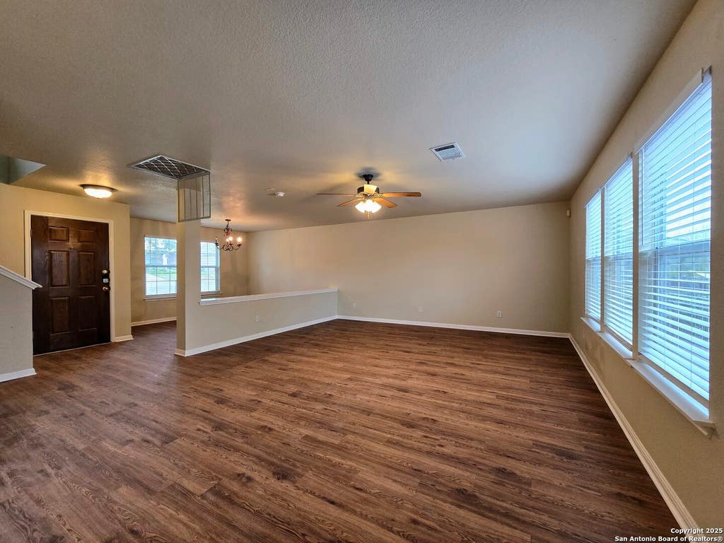 Photo of 137 HIDDEN FAWN, Cibolo, TX 78108 (MLS # 1964084)