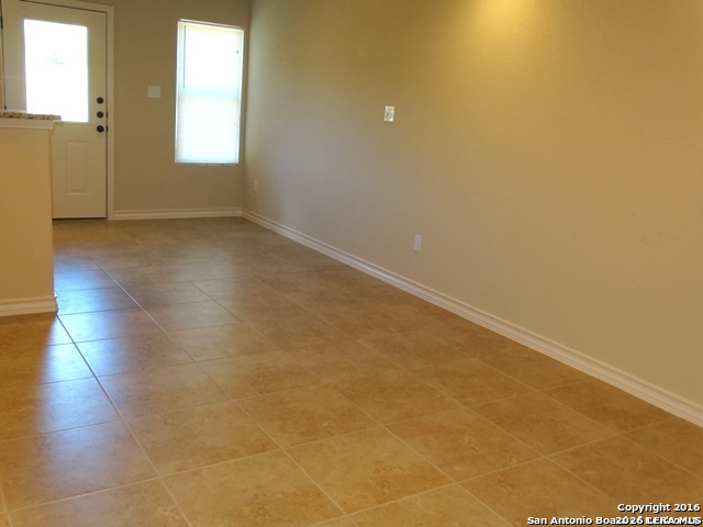 Photo 1 of 4 — 6611 ARANCIONE AVE 102, San Antonio, TX 78233