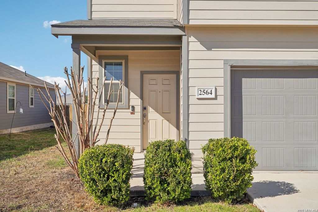 Photo of 2564 Smokey Cv, Seguin, TX 78155 (MLS # 1937681)