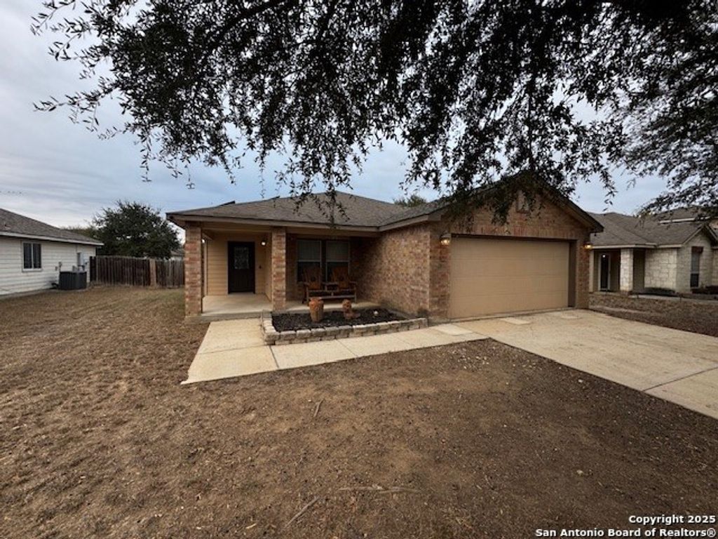 Photo of 7907 Saratoga Knll, Selma, TX 78154 (MLS # 1929596)