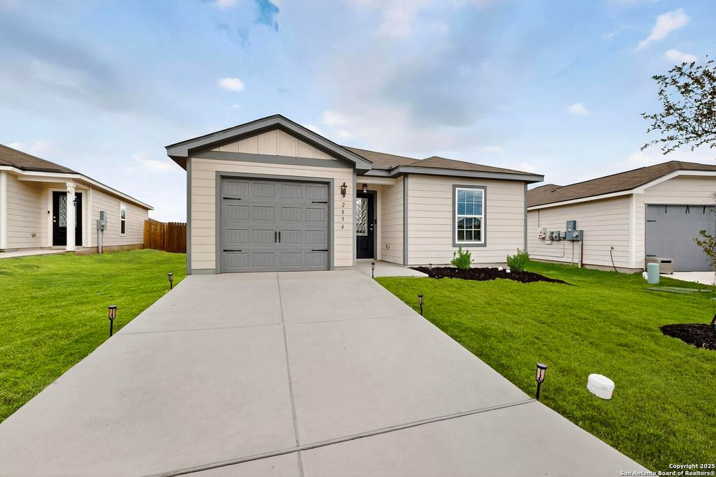 Photo of 2854 Praline Ferry, Converse, TX 78109 (MLS # 1939475)