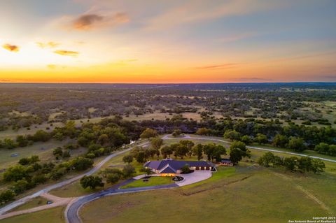 170 Goose Landing Way Harper TX 78631