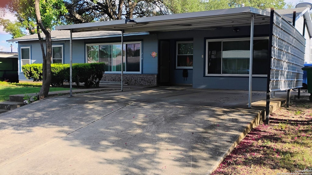 Photo of 714 Blakeley, San Antonio, TX 78209 (MLS # 1879673)