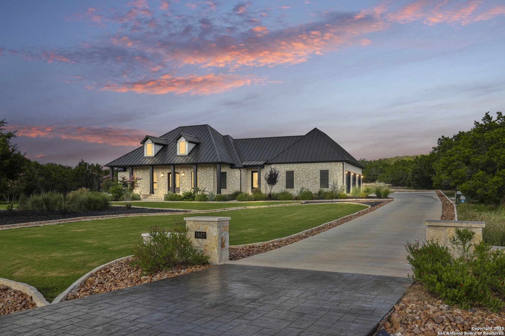 1687 Noble Trl, Canyon Lake, TX, 78133