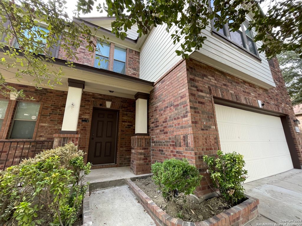 Photo of 11111 Denae, Live Oak, TX 78233 (MLS # 1929405)