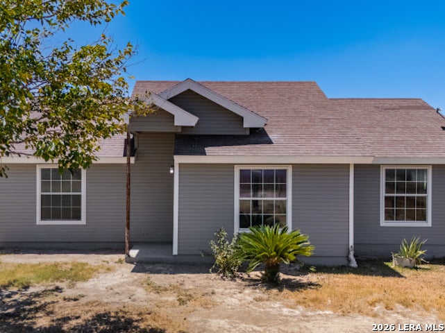 Photo 1 of 29 — 65 School Circle, Eagle Pass, TX 78852