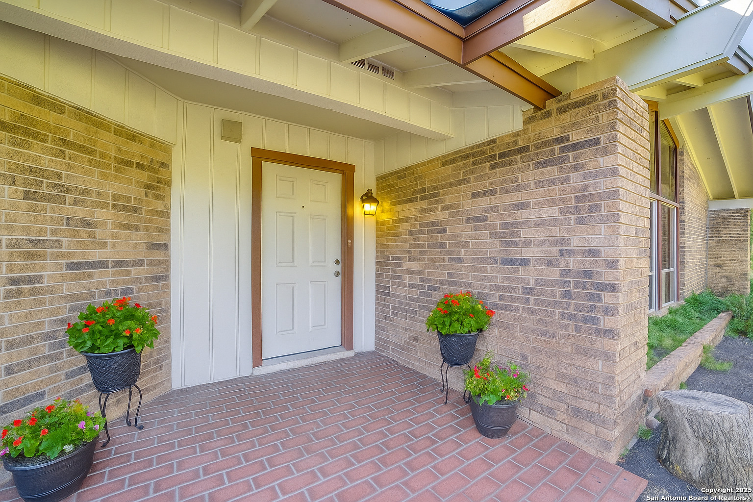 6520 Adair Dr.