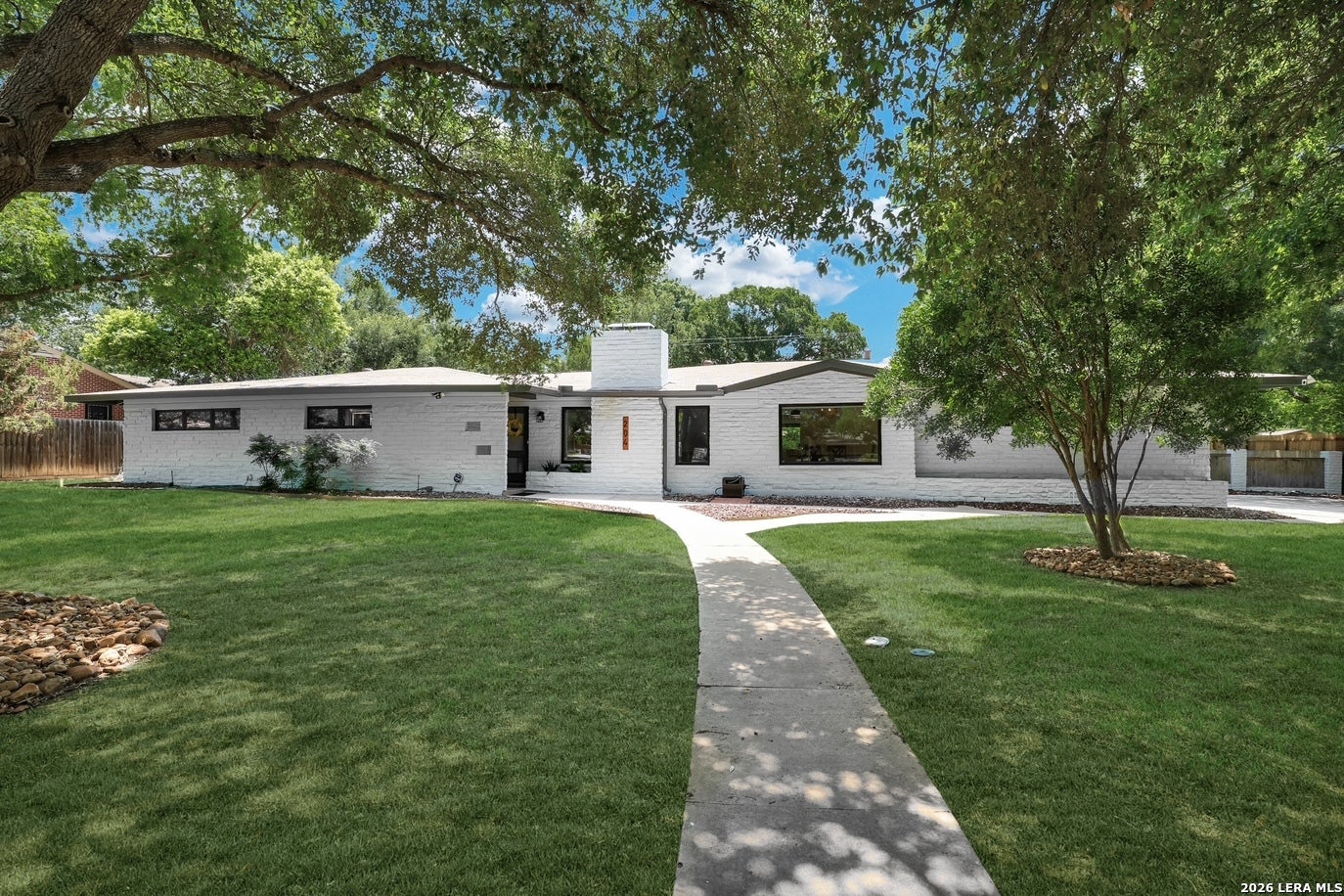 204 Gardenview