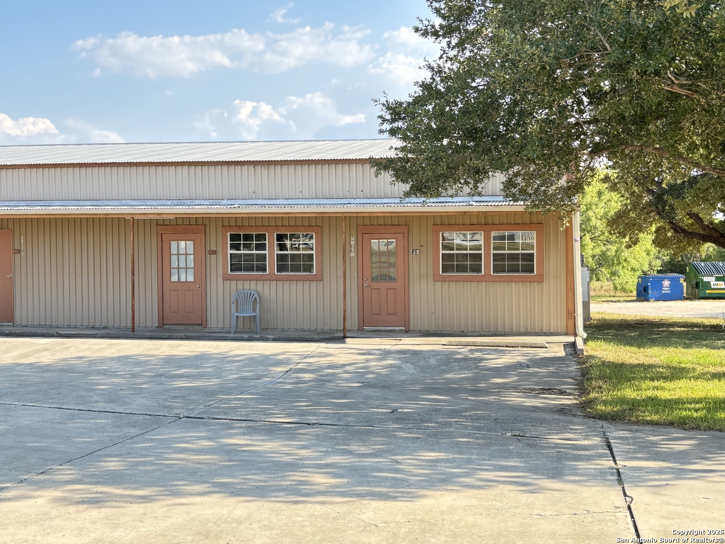 9520 US Highway 87 1