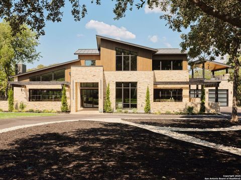 353 Lakeview Blvd New Braunfels TX 78130