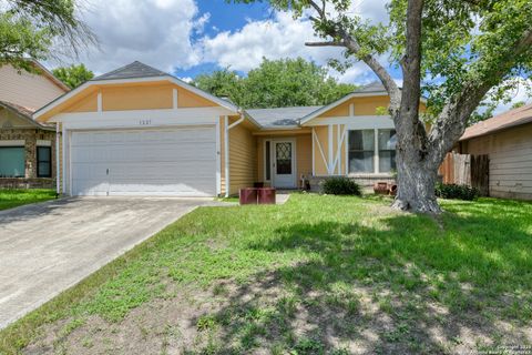 7227 Sunlit Trl San Antonio TX 78244